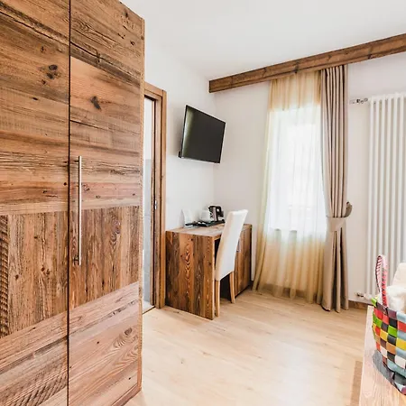 Arnika 3*